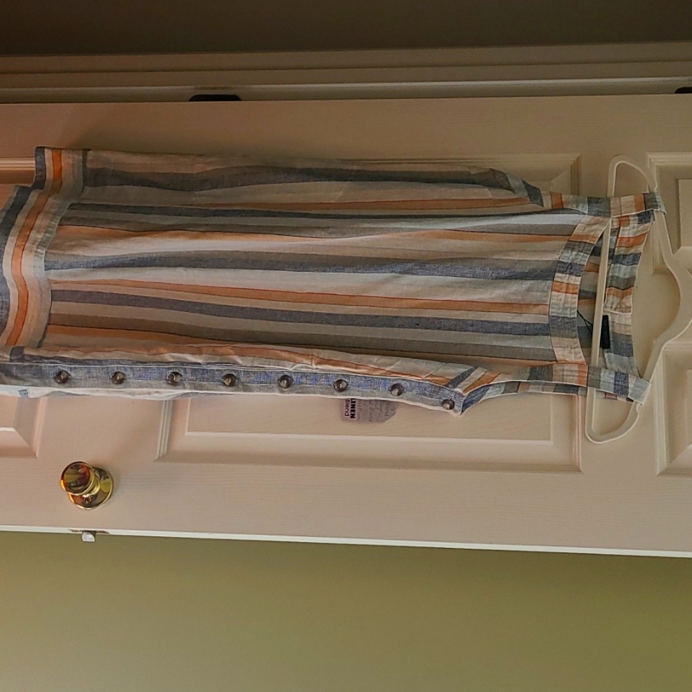 Gorgeous linen dress with pockets, size large